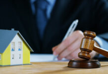 Difference Between a Property Lawyer and Conveyance