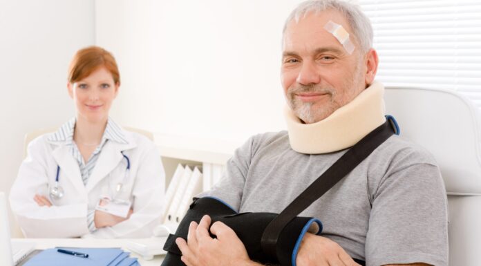 How Personal Injury Lawyers Help You with Your Case