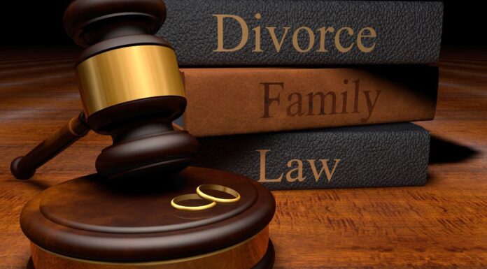 7 Ways to Keep Your Divorce Attorney Fees to a Minimum