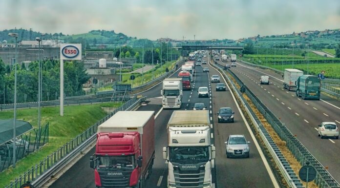 Why Hire an Attorney After a Truck Accident?