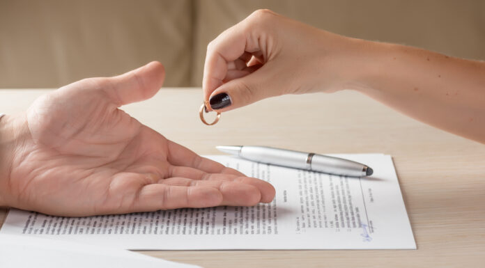 Divorce After Permanent Green Card Issued – What Will Happen to Your Immigration Status?