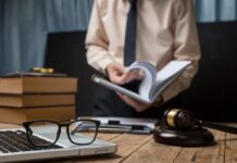 All You Need To Know Before Working With A Legal Marketing Company