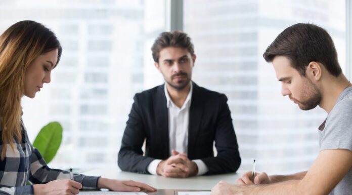 8 Essential Questions To Ask Before Hiring A Divorce Lawyer