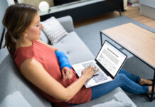 Can You Claim Workers’ Compensation Insurance and File a Personal Injury Claim?