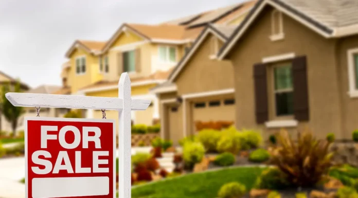 Selling Your House Privately ─ A Step-by-Step Guide