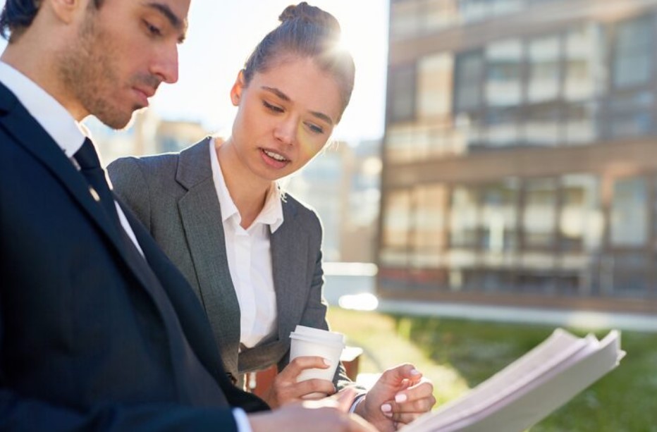 Finding suitable property lawyers